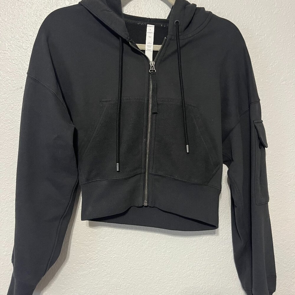 Stori Renew Hoodie - Black Cropped Zip Cargo Hoodie